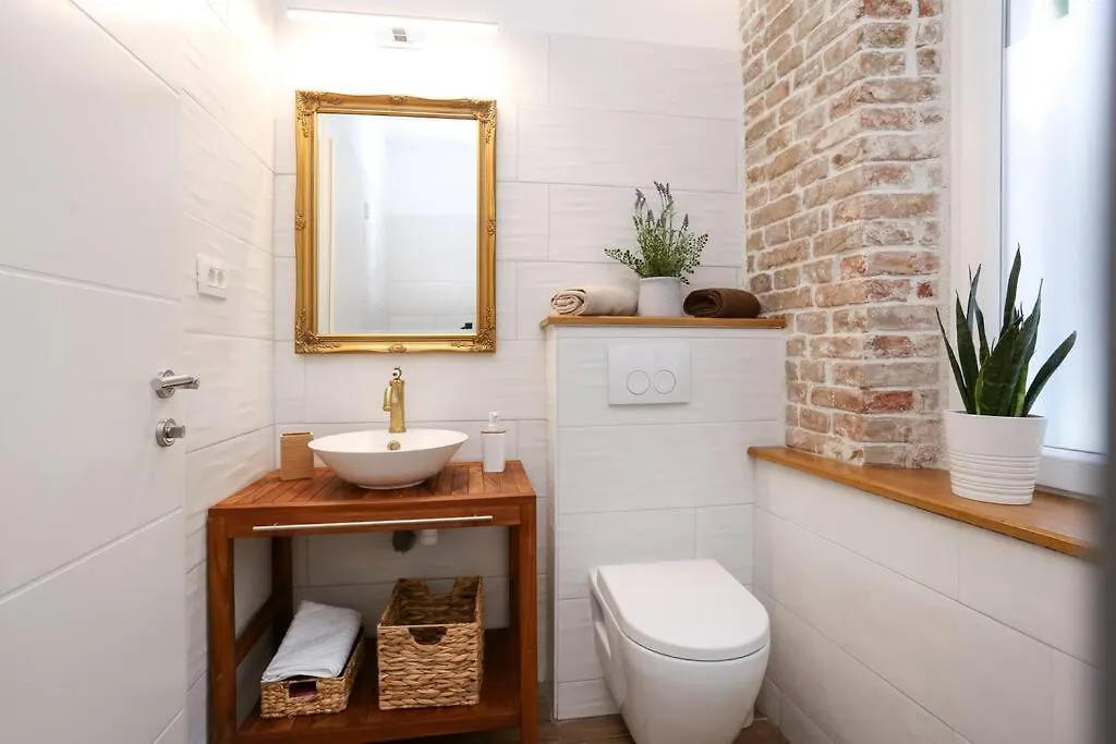 Monfrina 1, Luxury Old Town Apartment Near Beach 스플리트