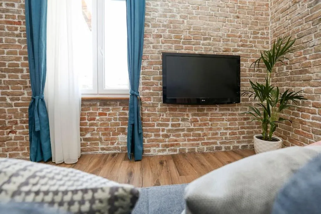Monfrina 1, Luxury Old Town Apartment Near Beach 스플리트